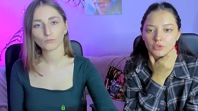 eva smiith  online show from October 10, 2025, 10:36 am