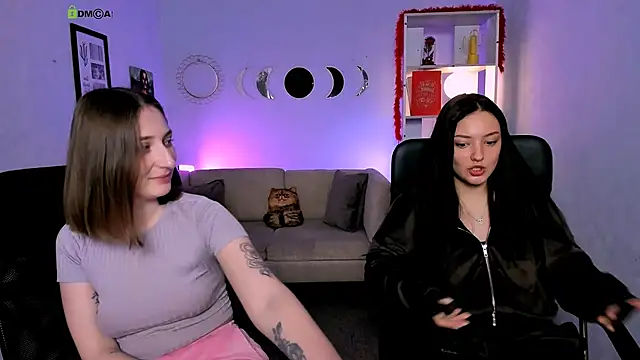 eva smiith  online show from March 30, 2026, 5:41 am