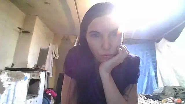 evavip8 online show from December 14, 2025, 1:27 pm