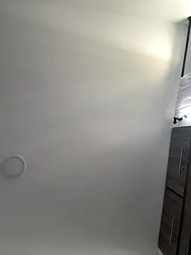 emma-conti2 online show from November 5, 2025, 2:17 pm