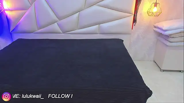 lulukawai16 online show from October 25, 2025, 7:19 pm