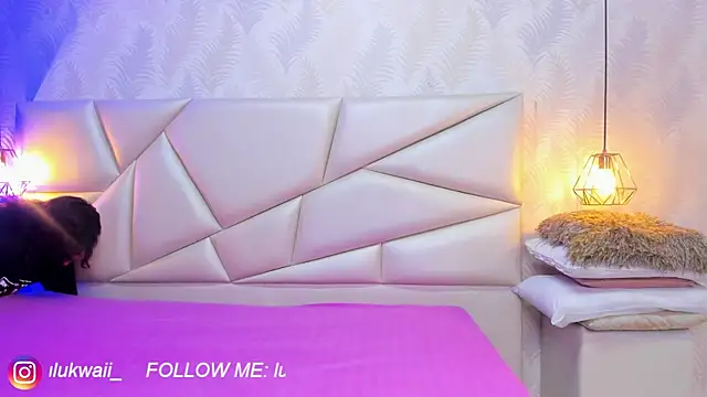 lulukawai16 online show from December 15, 2025, 8:02 pm