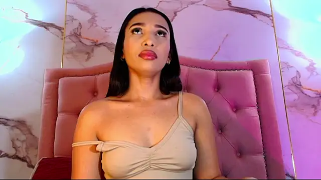 AlyaThompson online show from March 7, 2026, 4:31 am