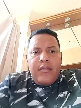 Snapshot of Moreno692389 chatting on November 8, 2025, 4:18 pm Moreno692389 online show from November 8, 2025, 4:18 pm