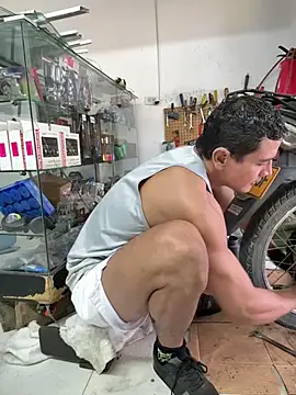 Snapshot of Terra-22cm chatting on March 10, 2026, 12:43 pm Terra-22cm online show from March 10, 2026, 12:43 pm