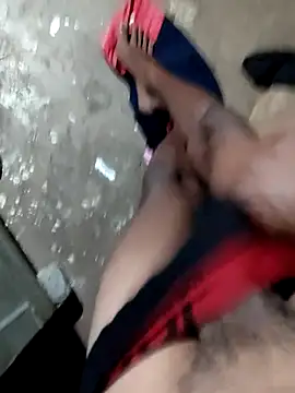 RAYI Queen 4 online show from December 5, 2025, 2:14 pm