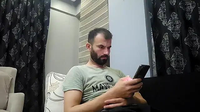 Apooabe online show from December 17, 2025, 3:40 pm