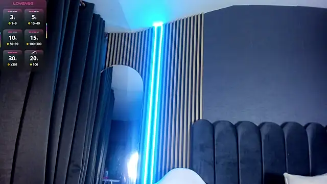 Gina 77 online show from November 19, 2025, 12:16 pm