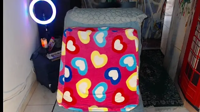 Milf Valeria online show from October 30, 2025, 2:18 pm