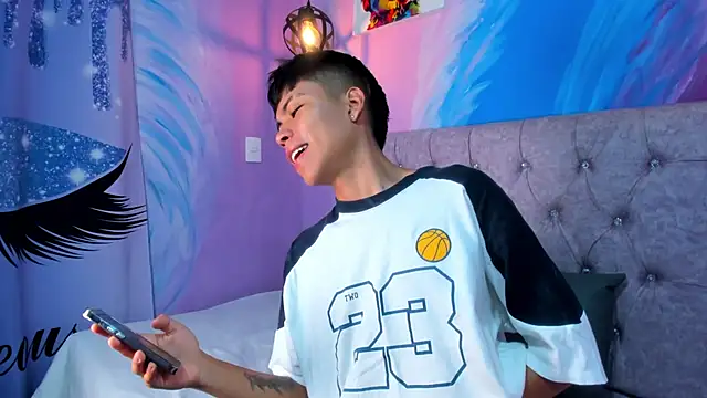 MaxiWildd online show from February 13, 2026, 12:34 pm