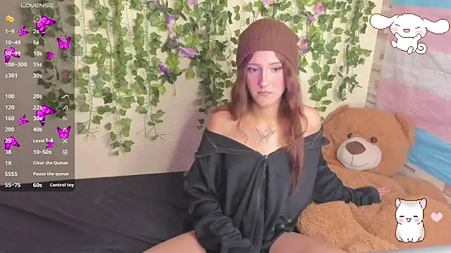 Amy Moonlight online show from March 26, 2026, 11:32 pm