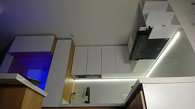 SusanClarck online show from September 27, 2025, 5:23 am