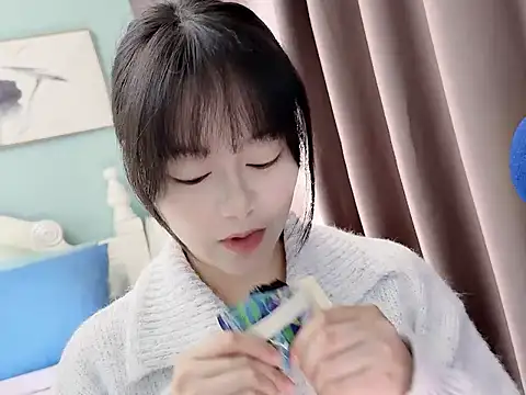 sarah111 online show from November 30, 2025, 3:32 am