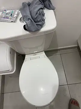 michael877675 online show from October 29, 2025, 1:24 pm