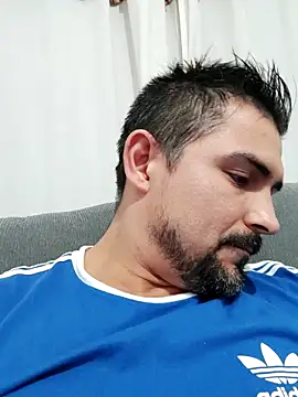 Bradd 32 online show from September 28, 2025, 10:37 pm