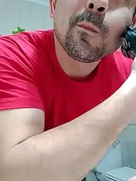 Bradd 32 online show from June 2, 2026, 11:34 am
