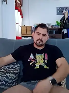 Bradd 32 online show from June 13, 2026, 5:11 pm