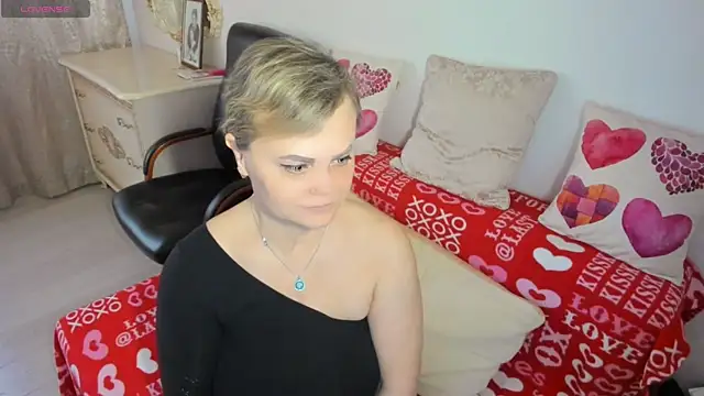 MildMature online show from May 16, 2026, 6:32 am