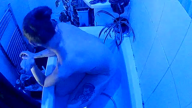 AvaFox x online show from October 21, 2025, 5:35 pm