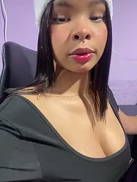 PamelaCullen online show from December 17, 2025, 1:22 am