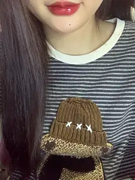 Linhtruong  online show from January 7, 2026, 12:18 pm