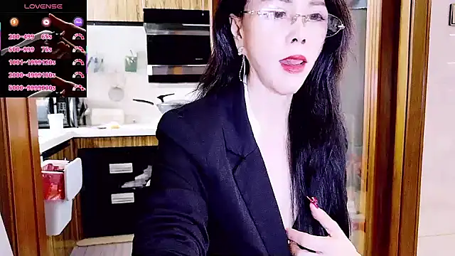 xinxinbabe online show from October 21, 2025, 7:20 am