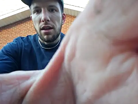 Snapshot of sloppytopkins chatting on March 15, 2026, 12:33 pm sloppytopkins online show from March 15, 2026, 12:33 pm