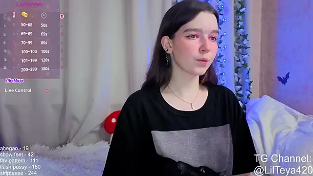 little Teya online show from October 24, 2025, 7:21 pm