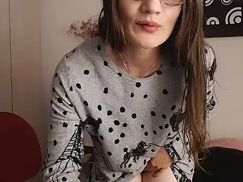 Camila-ventura online show from October 24, 2025, 8:27 pm