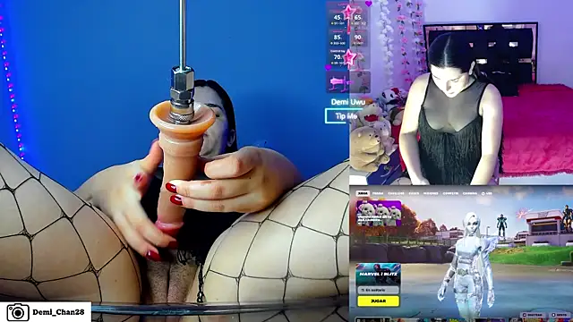 Snapshot of demi_chan chatting on March 31, 2026, 9:21 am demi chan online show from March 31, 2026, 9:21 am