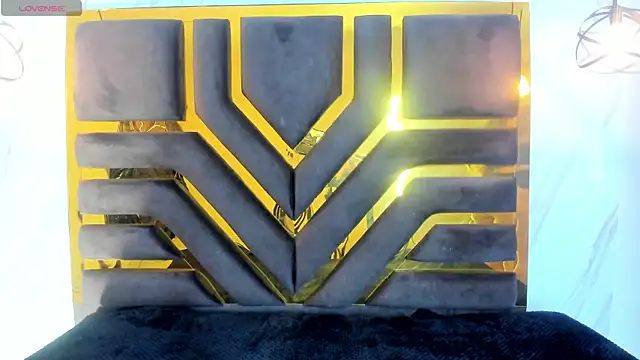 Zafiro claire online show from October 1, 2025, 7:09 pm