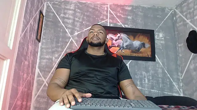 big blackmen19 online show from December 2, 2025, 3:01 am