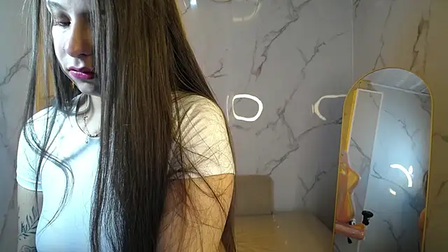  Mia sweet b online show from October 19, 2025, 12:50 pm