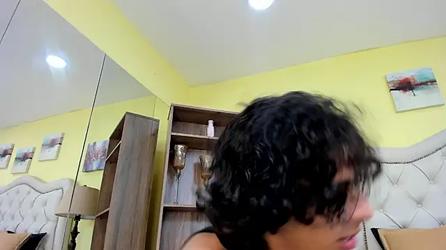 Ibratxandy online show from December 15, 2025, 7:18 pm