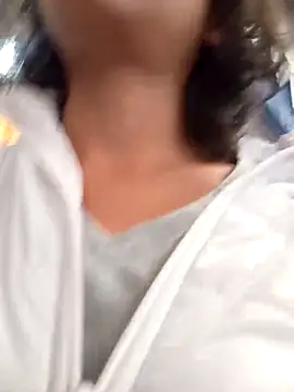 Snapshot of Tendercouple1 chatting on October 22, 2025, 6:07 pm Tendercouple1 online show from October 22, 2025, 6:07 pm