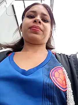 Snapshot of Tendercouple1 chatting on February 27, 2026, 6:30 pm Tendercouple1 online show from February 27, 2026, 6:30 pm