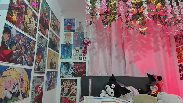 Snapshot of FluffyMelons chatting on February 22, 2026, 11:03 pm FluffyMelons online show from February 22, 2026, 11:03 pm