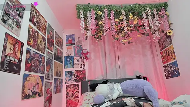 Snapshot of FluffyMelons chatting on April 2, 2026, 11:02 pm FluffyMelons online show from April 2, 2026, 11:02 pm