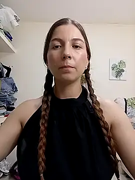 Arianna Moss online show from February 10, 2026, 11:31 pm