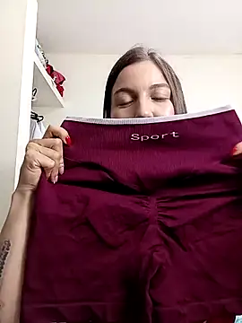 Arianna Moss online show from February 24, 2026, 9:46 pm