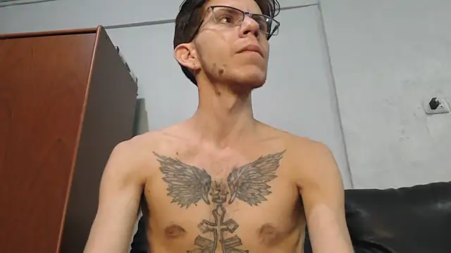 AlexandroRossi online show from November 15, 2025, 6:22 am