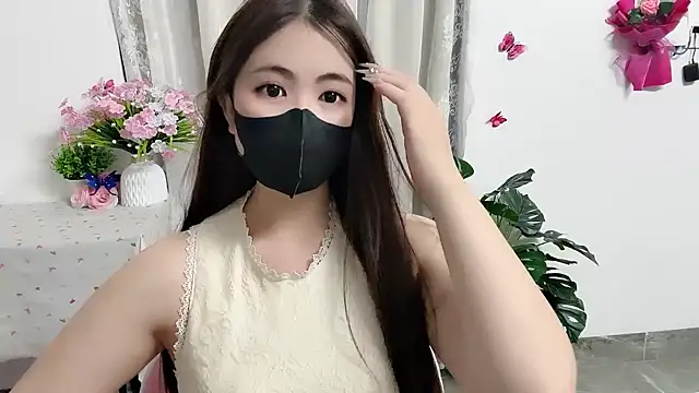 Amelia-babee online show from May 8, 2026, 3:28 pm