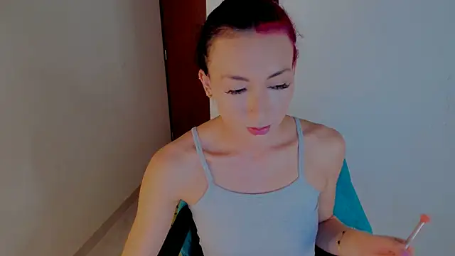 Madison charlotte online show from October 31, 2025, 6:47 am