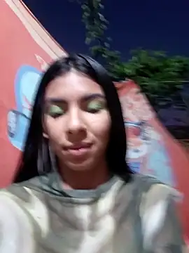 chaparritahot99 online show from December 17, 2025, 10:32 am