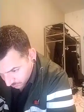 JuicyBigcockxh online show from October 7, 2025, 12:08 am