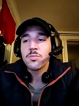 JuicyBigcockxh online show from March 3, 2026, 10:04 pm