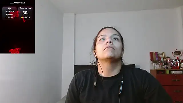 Snapshot of Megan_Milf__ chatting on February 16, 2026, 9:44 pm Megan Milf online show from February 16, 2026, 9:44 pm