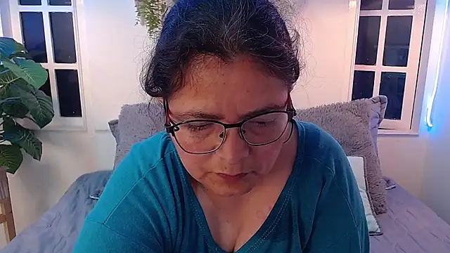 Linda banks  online show from November 26, 2025, 9:43 am