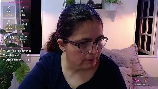 Snapshot of Linda_banks_ chatting on January 16, 2026, 2:26 am Linda banks online show from January 16, 2026, 2:26 am