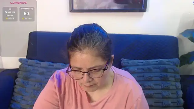 Snapshot of Linda_banks_ chatting on January 17, 2026, 1:54 am Linda banks online show from January 17, 2026, 1:54 am